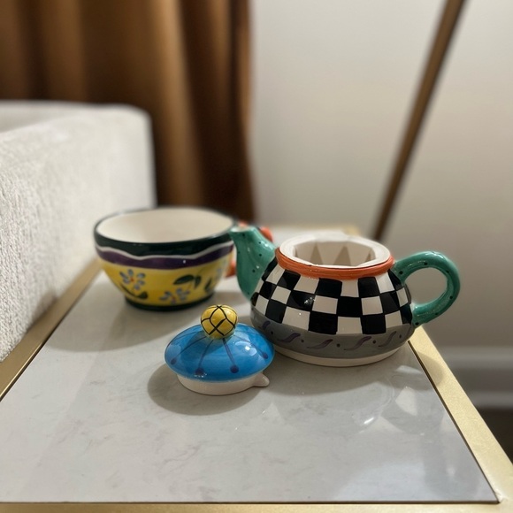 New Multicolor Hand-painted Tea Pot and Tea Cup Set - Picture 6 of 8